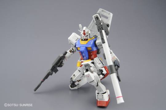 MG 1/100 RX-78-2 高达 Ver.3.0