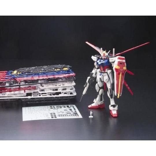 RG 1/144 翔翼型强袭高达