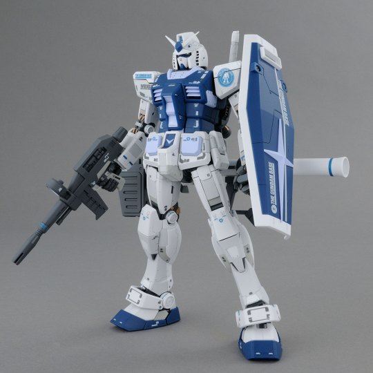 MG 1/100 RX-78-2 高达Ver3.0[高达基地配色] 【高达基地限定】