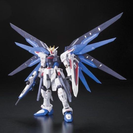 RG 1/144 ZGMF-X10A 自由高达