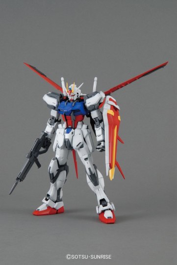 MG 1/100 翔翼型强袭高达 Ver.RM