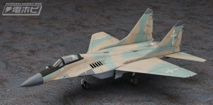 OVA《超时空要塞零》中出现的联合部队与反一体化联盟的真实战机“F-14”和“Mig-29”的1/72比例套件已修改为新价格，由长谷川再次发布！预计于 2026 年 10 月 21 日发布