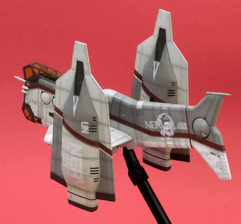 『エヴァンゲリヲン新劇場版』要人輸送用ネルフ司令官専用垂直離着陸機の1/100スケールプラモデルが再販！飛行・着陸状態を選んでディスプレイ可能！楽天ブックスで予約受付中！