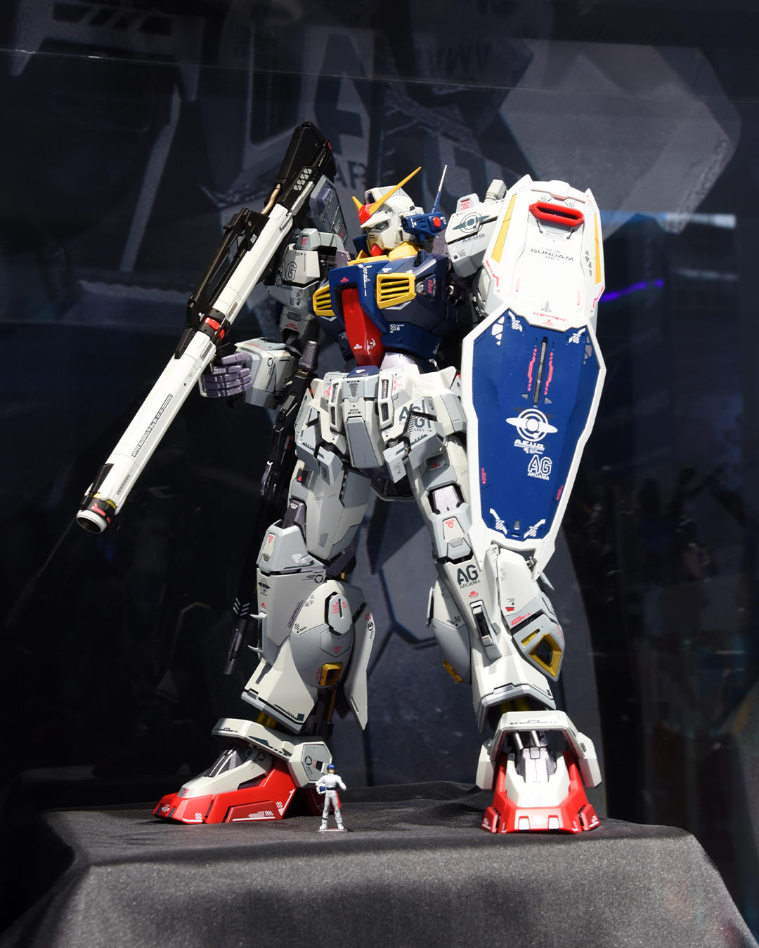 東京玩具展實體展示:METAL STRUCTURE 解體匠機《機動戰士Z鋼彈》「RX-178 鋼彈 Mk-II(幽谷規格)」武裝姿態、完全維修形態同場亮相!