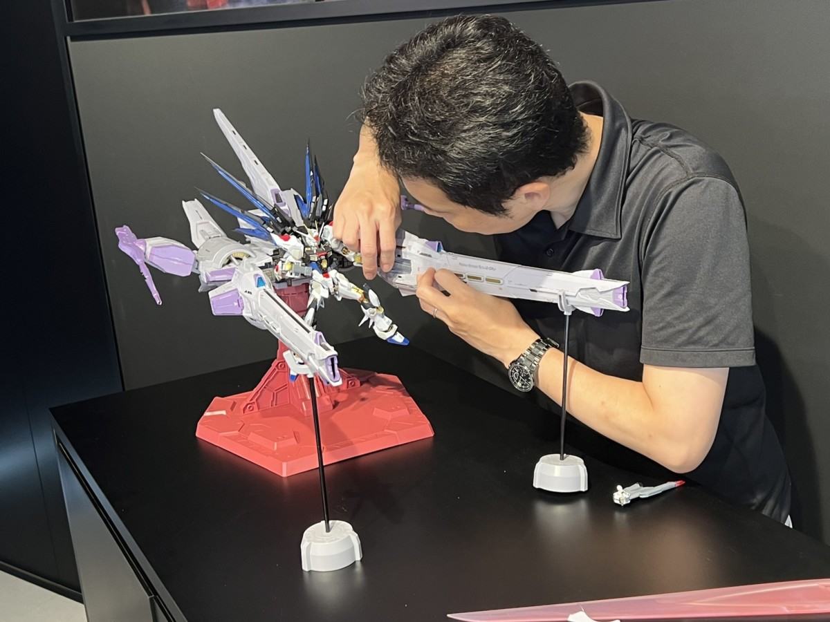注目焦點 鋼彈SEED『METAL BUILD 流星裝備』實體樣品追加大阪展示！全展開超過1.2公尺的宇宙級巨物