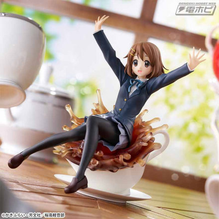 茶杯形状的底座冲击力很大！ “K-ON！‘平泽唯’和‘中野梓’已成为奖品模型！每月发布的‘Houkago Tea Time’成员将齐聚！！