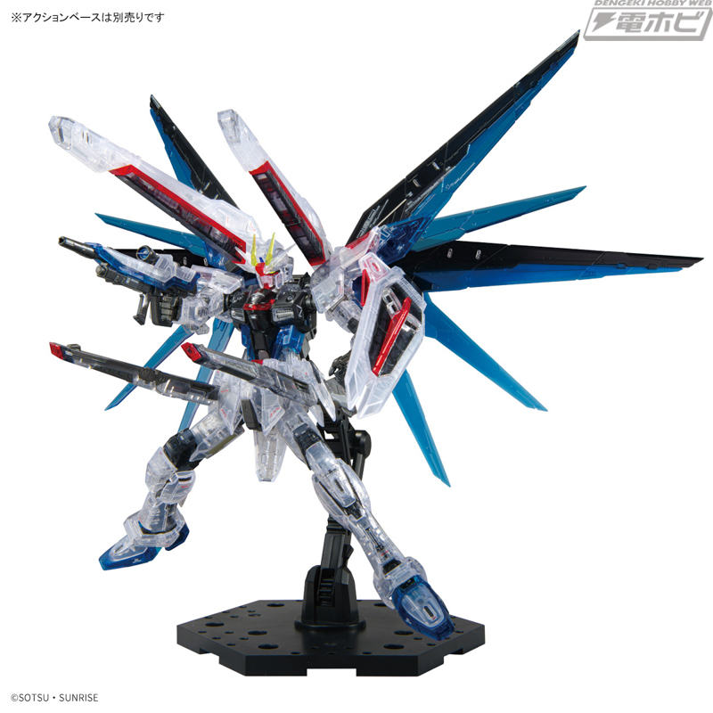 上海に降臨した実物大フリーダムガンダム立像が「RG」でクリアカラーになって立体化！浮世絵パッケージVer.の「EG」νガンダムも！