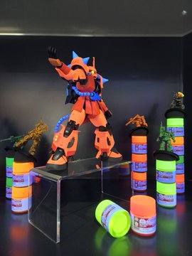 看看这些使用高达组装色彩打造的疯狂惊艳的彩绘模型套件 @BandaiHobbyUS